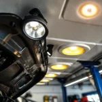 Фото по теме: Желтые пятна вокруг точечных светильников на ПВХ потолке