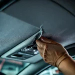 Фото по теме: Разрыв тканевого потолка Descor при натяжке в багет-прищепку