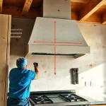Фото по теме: Инструкция по расчету высоты кухонной вытяжки над газовой плитой